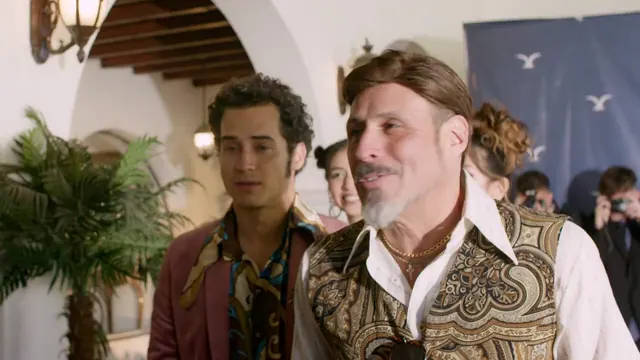 Franco and his manager Rubén Matamala arrive on the red carpet of the Viña del Mar Festival